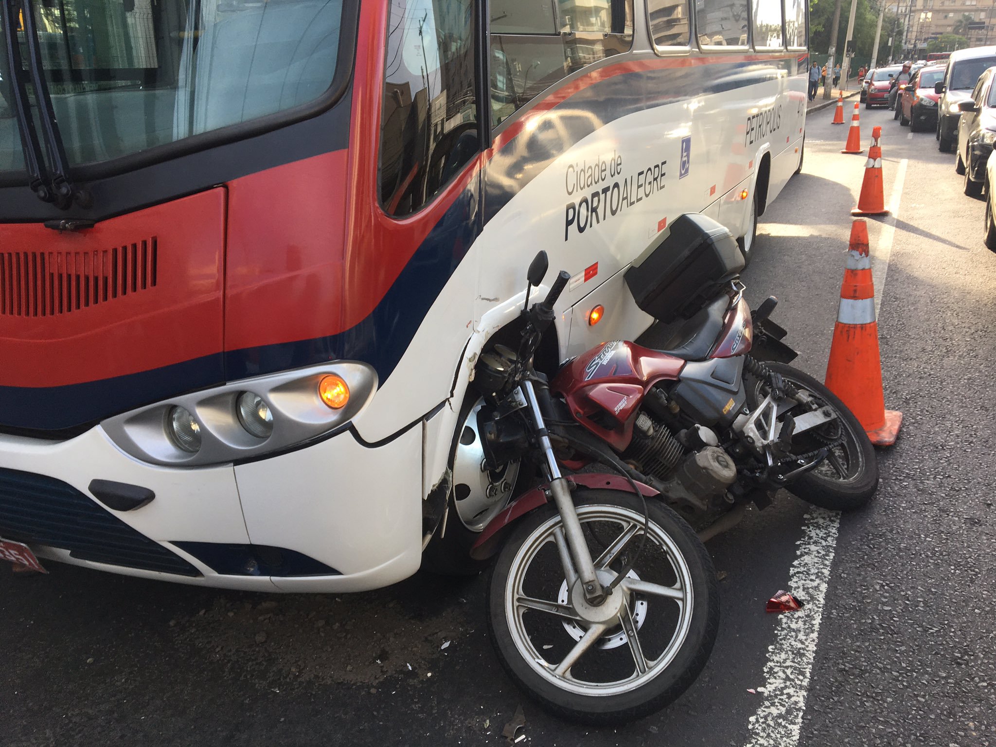 Lotação Carro Motocicleta