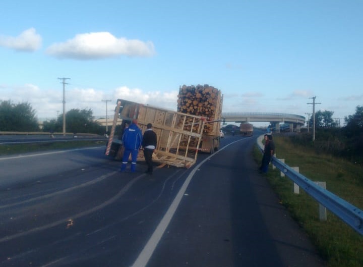 Caminhão em Pelotas