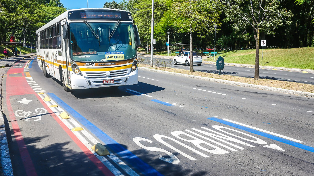 Ônibus Porto Carris