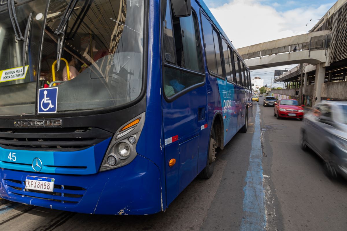 canoas ônibus enem