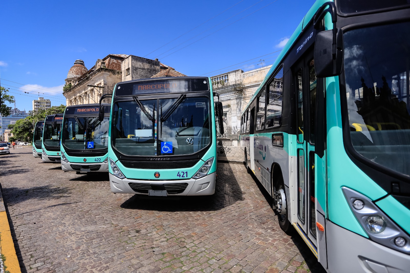 ônibus novos em pelotas