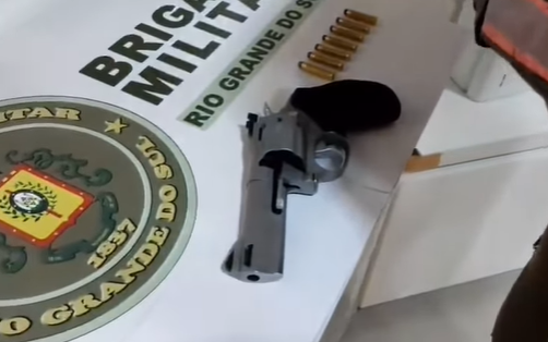 ilegal de arma em Candelária