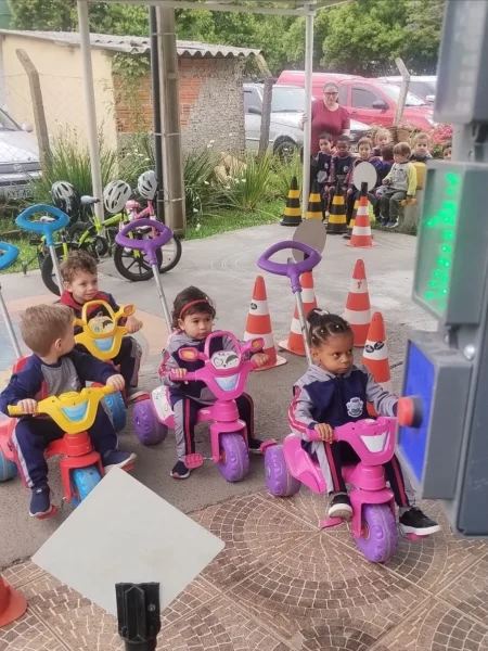 Brigada Militar Atividades educativas de trânsito no município de Santa Maria
