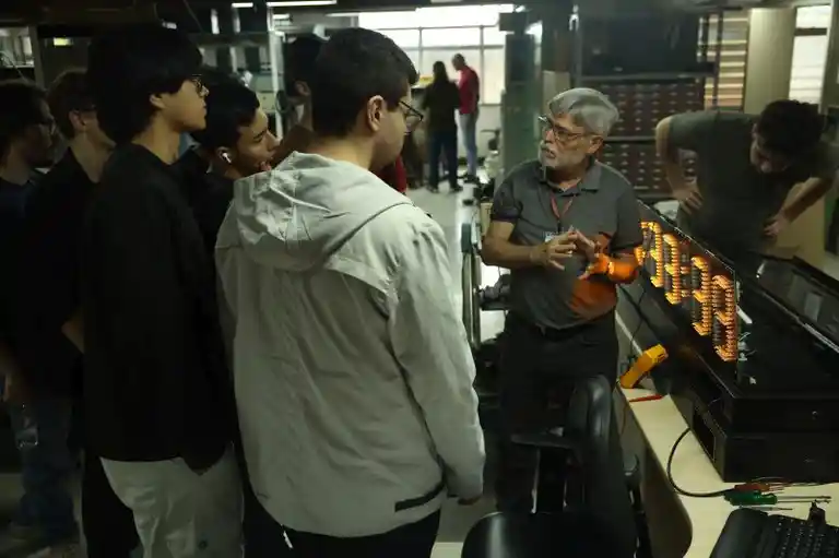 estudantes de Eletrônica do IFSul Pelotas